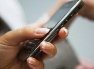 728.000 Έλληνες ανακάλυψαν το Facebook το 2015