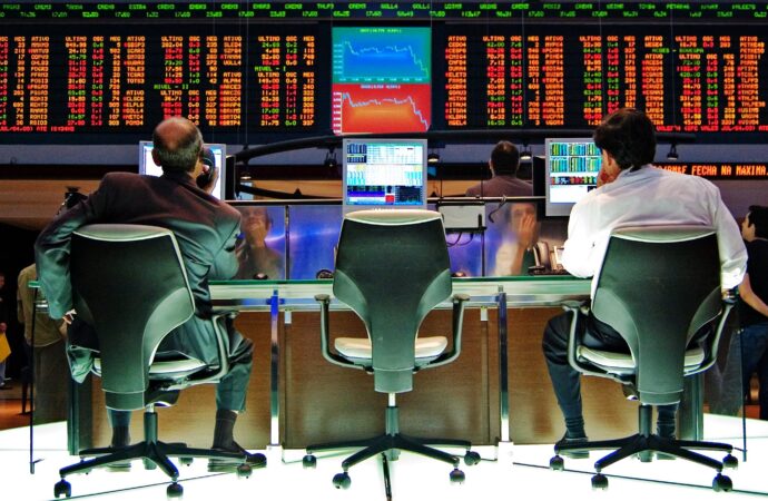 Πτώση 1,03% στο Χρηματιστήριο με το Γενικό Δείκτη Τιμών να φτάνει στις 482,89 μονάδες