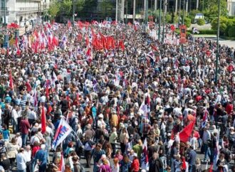 Απεργιακός πυρετός σε όλη τη χώρα