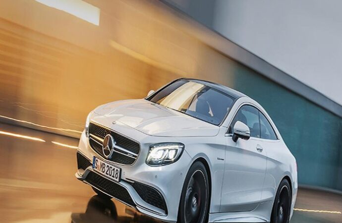 Προληπτικός έλεγχος σε 6.694 οχήματα Mercedes C class και GLK