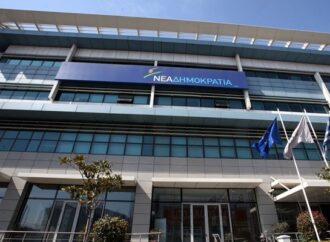 Επιμένουν σε Εξεταστική για Βαρουφάκη και τρίτη ανακεφαλαιοποίηση Μητσοτάκης και ΝΔ