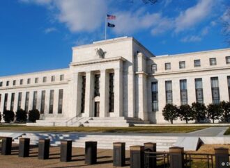 Fed και ΕΚΤ βαδίζουν ανάποδα