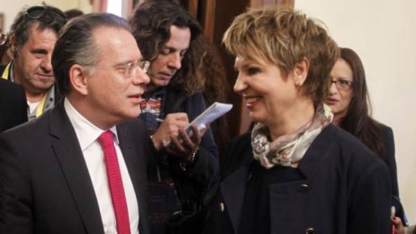 Οι “κακές παρέες” του Κουμουτσάκου αβάντα για τη Γεροβασίλη