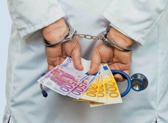 Σε δίκη 24 για το σκάνδαλο με τις προμήθειες της DEPUY. (Ονόματα)