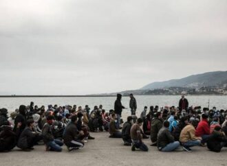 Θα αδειάσουν από μετανάστες πέντε νησιά