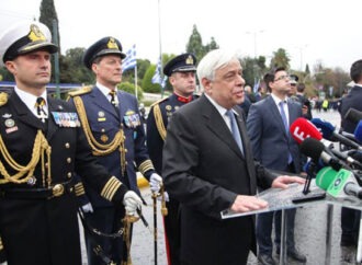 Ο Πρόεδρος ζητεί κυρώσεις σε όσους δεν εφαρμόζουν τη συμφωνία