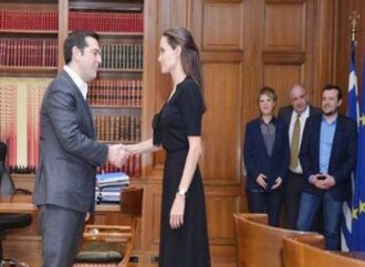 Μιάμιση ώρα κράτησε η συνάντηση Τζολί – Τσίπρα