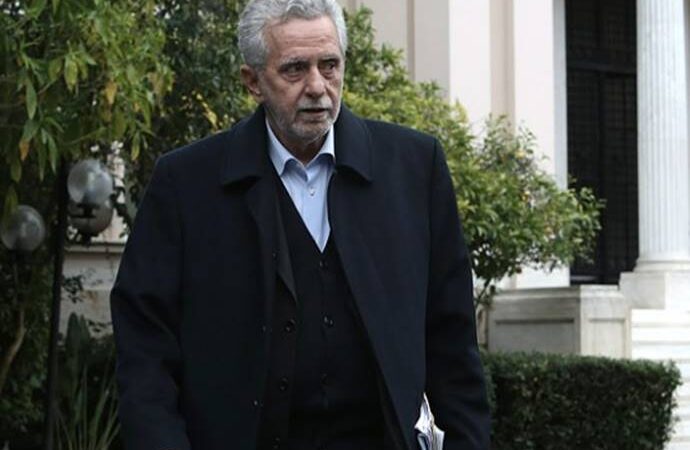 Επίθεση Μαξίμου στη ΝΔ για Δρίτσα-Κουβέντα για τη διαφοροποίησή του!