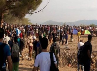 Βιομηχανικούς χώρους στη Θεσσαλονίκη νοικιάζει η κυβέρνηση για πρόσφυγες Ειδομένης