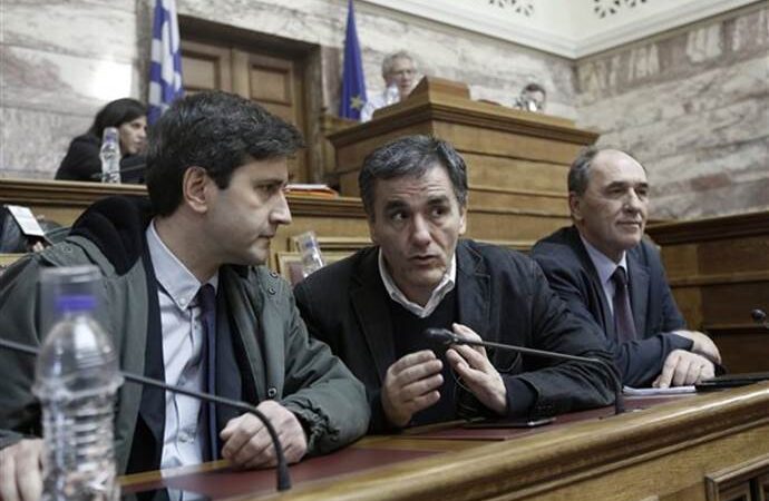 Κανείς δεν γλιτώνει με το φορολογικό ν/σ που κατατέθηκε στη Βουλή