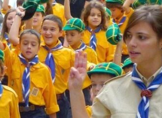 Πως θα είναι οι νέες προσκοπικές στολές