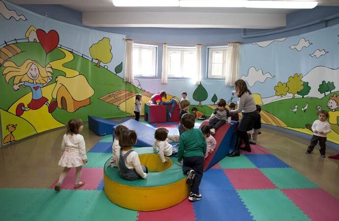 Άνοιξε η ηλεκτρονική πλατφόρμα για το επίδομα παιδιού