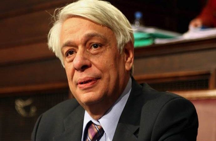 Αναστάσιμο μήνυμα Προέδρου: Να υπερασπιστούμε τον άνθρωπο