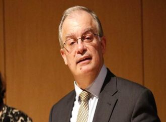 Eπαναφέρει το θέμα του νέου Συντάγματος ο Κώστας Τασούλας