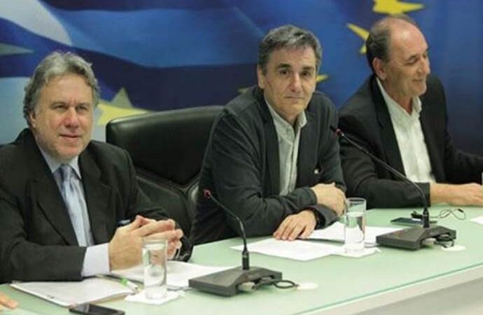 Ποιοι υπουργοί αφανίζουν την ελληνική δημοσιογραφία