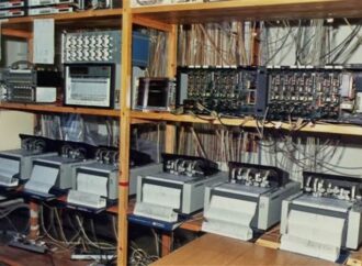 Υψηλή τεχνολογία πίσω από τις υποκλοπές. Το “βαλιτσάκι” της ΕΥΠ