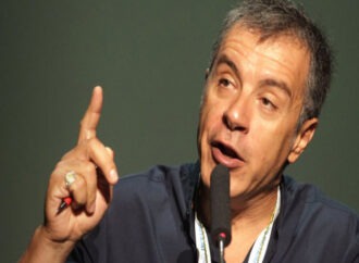 Θεοδωράκης: Ο κορμός του νέου δεν μπορεί να είναι οι υπουργοί του χθες