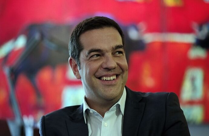 Τσίπρας σε πρόεδρο ΣΕΤΕ: Δεν θα πληγεί ο τουρισμός από τους φόρους, πάμε στοίχημα;