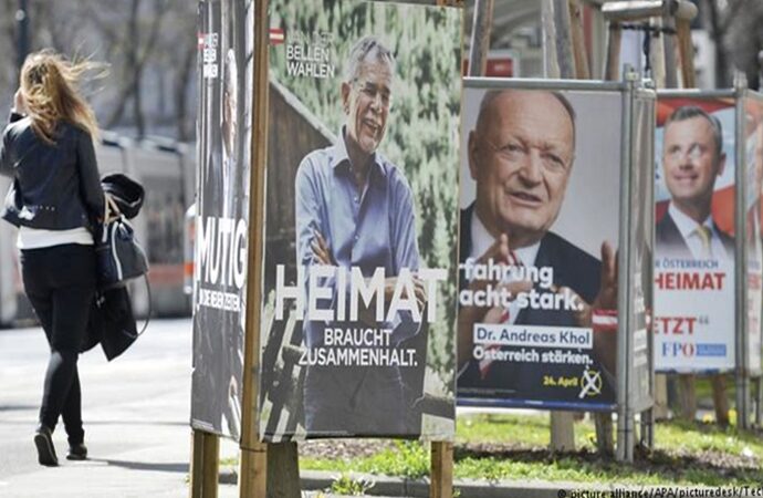 Αυστρία: Εκλογές στον αστερισμό του προσφυγικού