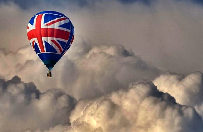 Βρετανία: Μεγαλώνει η διαφορά κατά του Brexit