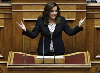 Ντ. Μπακογιάννη: “Ο ΣΥΡΙΖΑ αγαπά τους φτωχούς και για αυτό θέλει να αυξηθούν”