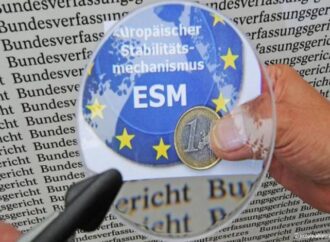 ESM: Πράσινο φως για τα 10,3 δις σε δύο δόσεις και υπό όρους