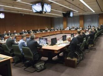 Πως “διαβάζουν” τα κόμματα της αντιπολίτευσης  τη συμφωνία στο Eurogroup