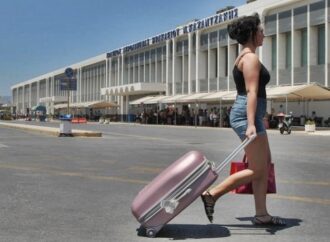 Fraport: 500 νέες θέσεις εργασίας στα αεροδρόμια – Καμία απόλυση