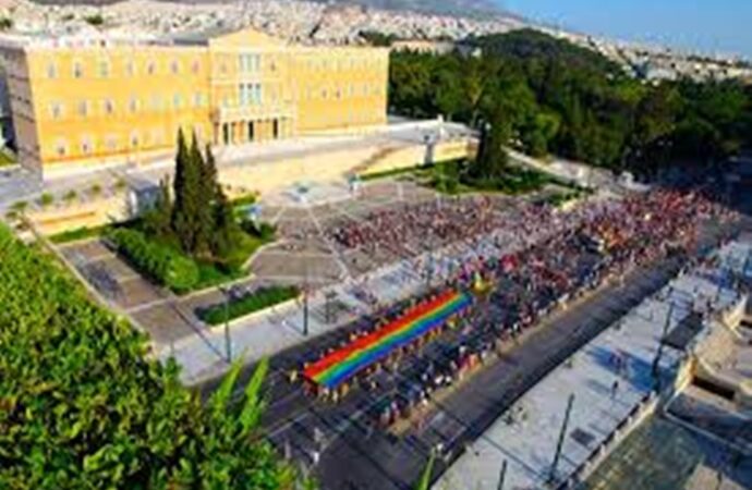 Διαμαρτυρία των gay στο Σύνταγμα κατά του Πούτιν