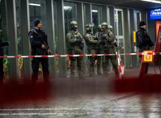 Μόναχο: Ένας νεκρός, τρεις τραυματίες από επίθεση με μαχαίρι σε σταθμό
