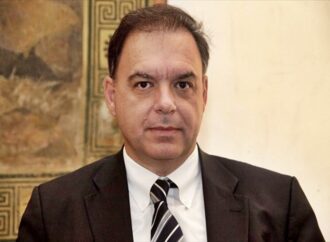 Γραφείο Προϋπολογισμού Βουλής: Απαιτείται εθνικό σχέδιο ανάπτυξης και πολιτική σταθερότητα