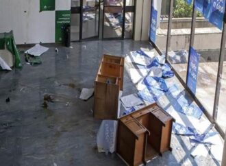 Επεισόδια σκίασαν τις φοιτητικές εκλογές. Ακυρώθηκε η διαδικασία στο Πάντειο