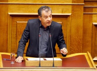 Στ. Θεοδωράκης: Η ανικανότητα της κυβέρνησης θα φέρει και 5ο μνημόνιο (VIDEO)