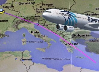 Κατακόρυφη πτώση από τα 37.000 πόδια έκανε το αεροσκάφος της Egypt Air