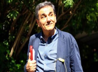 Αριστερός υπουργός με πλούσια τσέπη