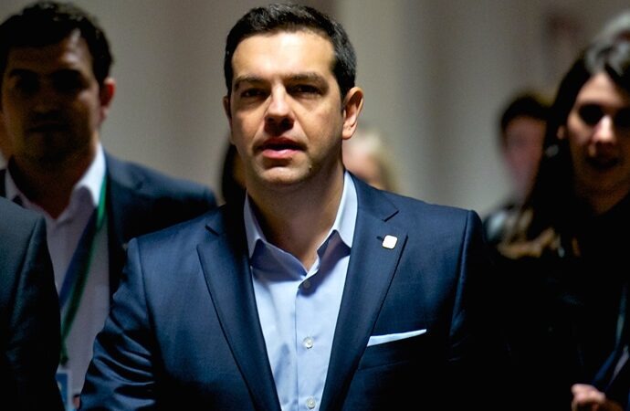 Επικοινωνιακή αντεπίθεση της κυβέρνησης με το φυλλάδιο του ΣΥΡΙΖΑ