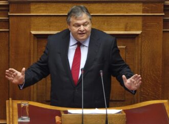 Βενιζέλος: Η χώρα σε διαρκή κηδεμονία με ένα μνημόνιο στο διηνεκές