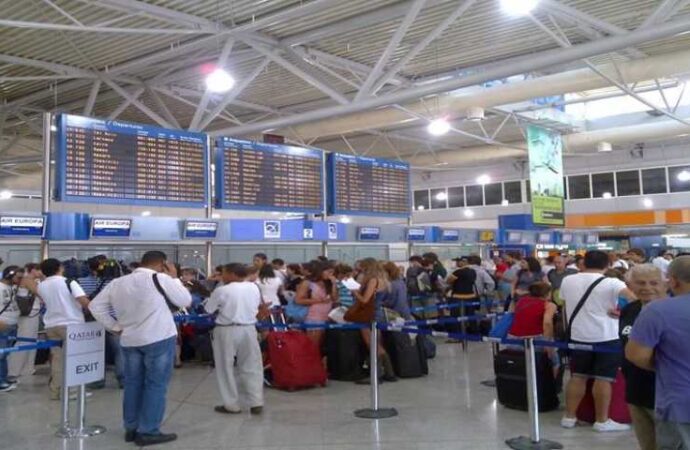 Απαγόρευση πτήσεων στη Στοκχόλμη – Καλούν όλα τα αεροπλάνα να προσγειωθούν