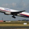 Βρέθηκαν νέα συντρίμμια του εξαφανισμένου Boeing της Malaysia Airlines