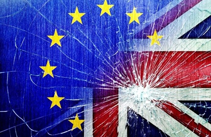 Brexit: Αγώνας δρόμου για τις εκστρατείες – Κερδίζει έδαφος η έξοδος