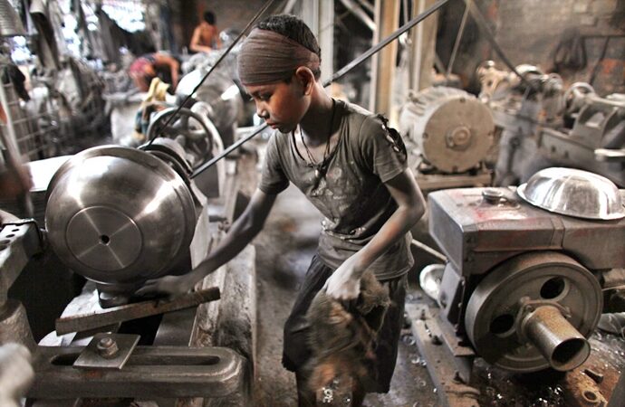 Walk Free Foundation: 46 εκατομμύρια άνθρωποι ζουν σε συνθήκες σκλαβιάς – Κρούσματα σε 167 χώρες