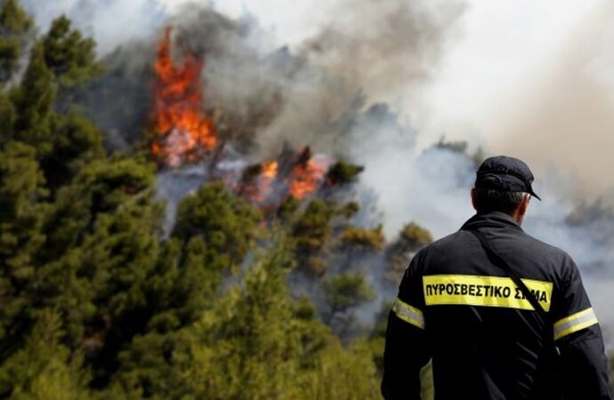 Για 4η μέρα ο πύρινος εφιάλτης κατακαίει τα Δερβενοχώρια- Τεράστια η καταστροφή