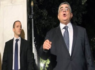 Εισήγηση για άρση ασυλίας Μιχαλολιάκου – Κασιδιάρη για συκοφαντική δυσφήμηση