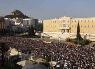 Το συλλαλητήριο “Παραιτηθείτε” τρομάζει το Μαξίμου