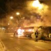 Επεισόδια στο Πολυτεχνείο – Πυρπόλησαν λεωφορείο