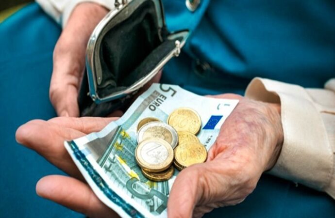 Συνθηκολόγηση στις απαιτήσεις των δανειστών- Αυστηρότερα κριτήρια στο ΕΚΑΣ- Το κόβουν νωρίτερα