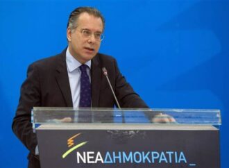 Κουμουτσάκος για Cosco: Η χώρα διασύρεται από έλλειψη αξιοπιστίας