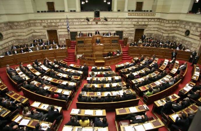 Αντιρρήσεις για τον κομμουνιστή ηγέτη Νίκο Μπελογιάννη και τη Δημοκρατία.Κ.Τασούλας,Γ.Πρετεντέρης.