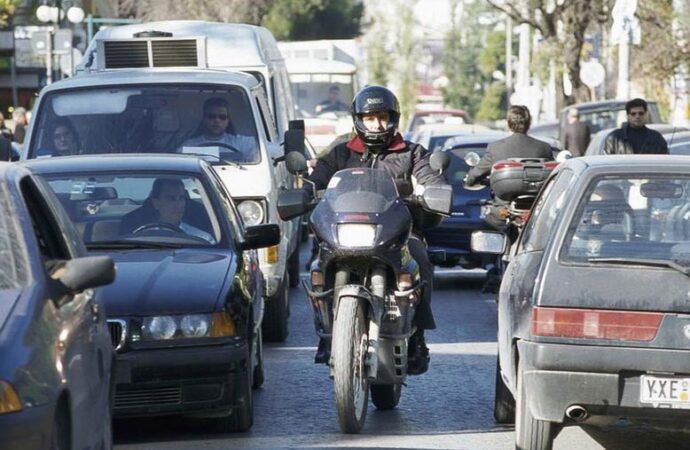 Άρειος Πάγος: Μόνοι υπεύθυνοι οι δικυκλιστές για ατυχήματα στις σφήνες.