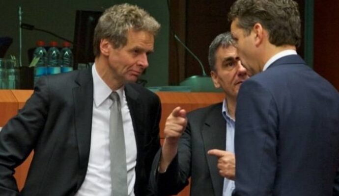 Οριστικά από το 2019 η μείωση όλων των συντάξεων,κύριων και επικουρικών.Και σύντομα του Αφορολόγητου.